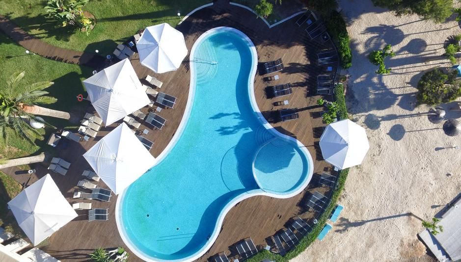 頌凱水療綠洲酒店 - 卡爾維亞 - 帕爾馬諾瓦 - 游泳池