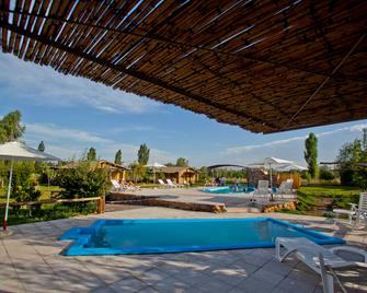 Cabañas Villa Bonita - San Rafael - Pool