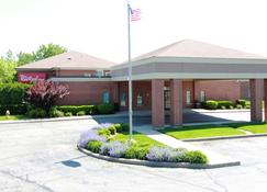Red Roof Inn Gurnee - Waukegan - Waukegan - Building