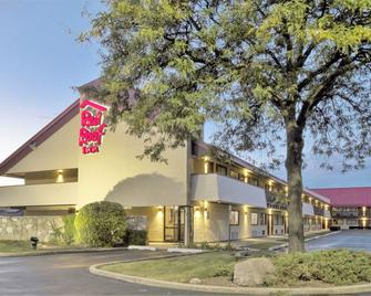 Red Roof Inn Chicago-O'Hare Airport/Arlington Hts - Arlington Heights - Building