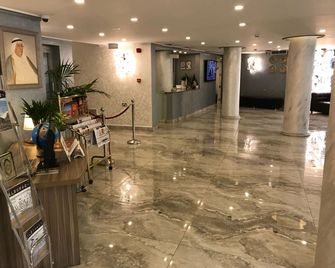Salmiya International Hotel - Salmiya - Lobby