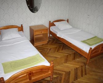Hotel Kyiv - Bila Tserkva - Bedroom
