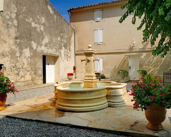 Domaine de Majastre - Bauduen - Extérieur