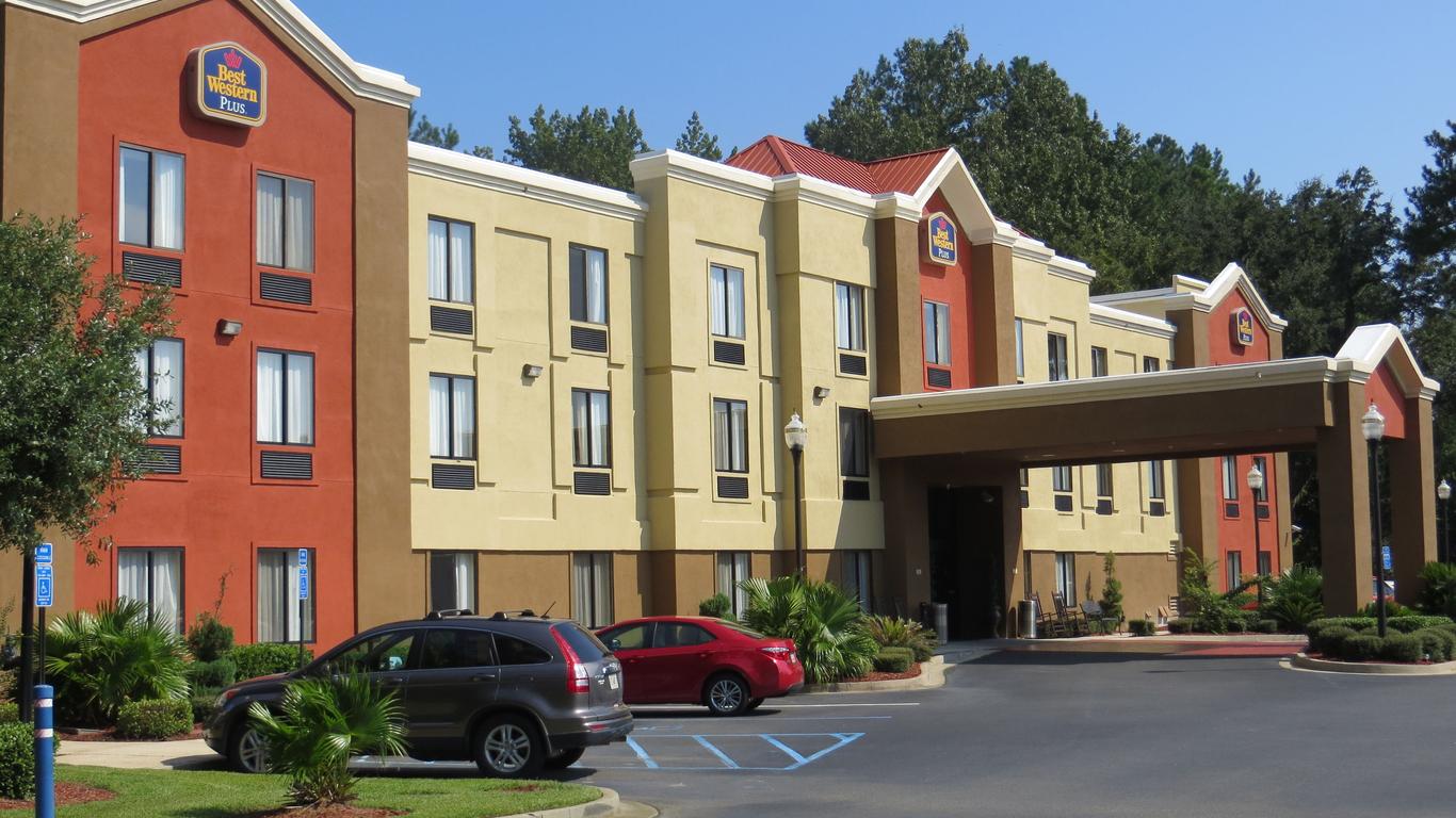 Best Western Plus Richmond Hill Inn