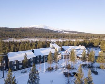 Hotel Ylläsrinne - Yllasjarvi - Bâtiment