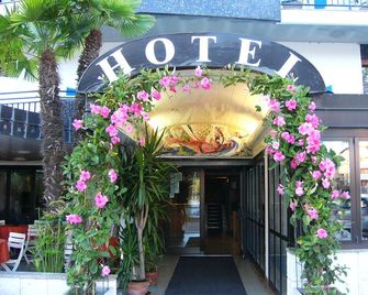 Hotel Serena - Grado - Gebäude