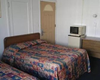 San Joaquin Motel - Мерсед - Спальня