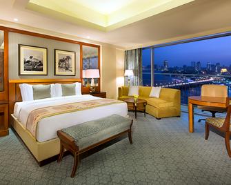 The Nile Ritz-Carlton Cairo - ไคโร - ห้องนอน