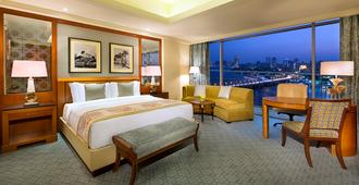 The Nile Ritz-Carlton Cairo - קהיר - חדר שינה