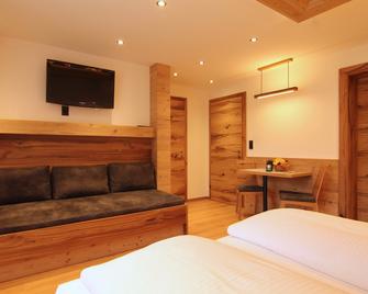 Gästehaus Bliem - Mayrhofen - Bedroom