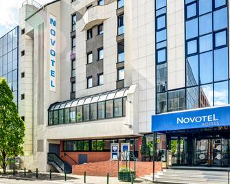 Novotel Paris Suresnes Longchamp - Suresnes - Building