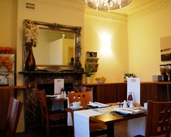 Onesixtwo - London - Dining room