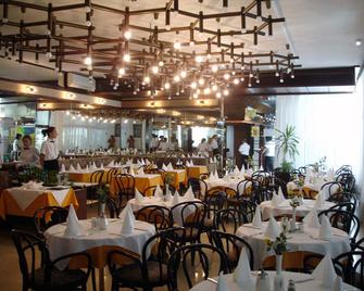 Omisalj Hotel Adriatic - Omisalj - Restaurante