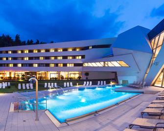 Thermenhotel Karawankenhof - Villach - Building