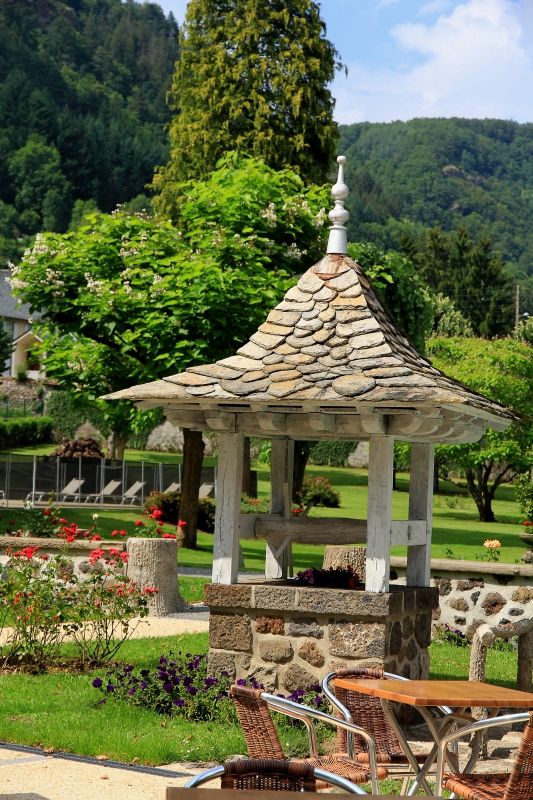 Hotel Beauséjour - Vic-sur-Cère - Vista esterna