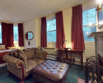 Little Fig Hotel - Bar Harbor - Schlafzimmer
