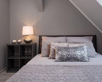 Fitness Hostel - Pokoje Ozonowane, Darmowy Parking - Wrocław - Habitación