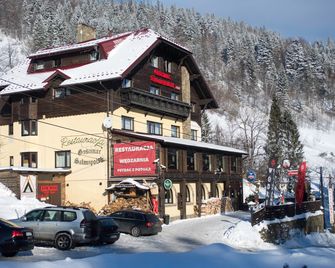 Gosciniec Salmopolski - Szczyrk - Building