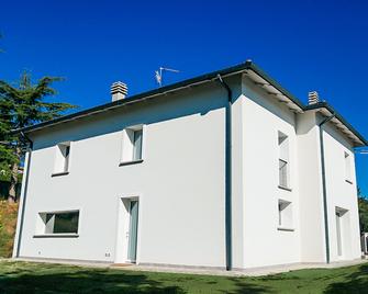Gan Eden - Monterenzio - Edificio
