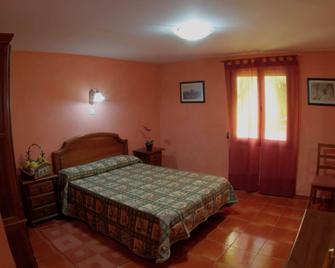 Hotel Rural Ocell Francolí - L'Espluga de Francoli - Schlafzimmer