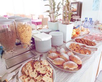 Hotel Aria di Mare - Riccione - Buffet