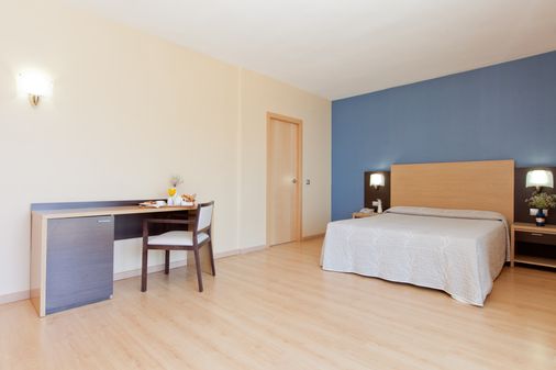 Hotel Cimbel - Benidorm - Bedroom