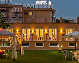 Hotel Lido - Marina di Massa - Edificio
