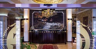 Hotel Gallery Park Volgograd - Volgograd - Front desk