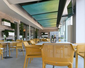 The Red Hotel by IBIZA FEELING - Sant Antoni de Portmany - Facilitet i boligen