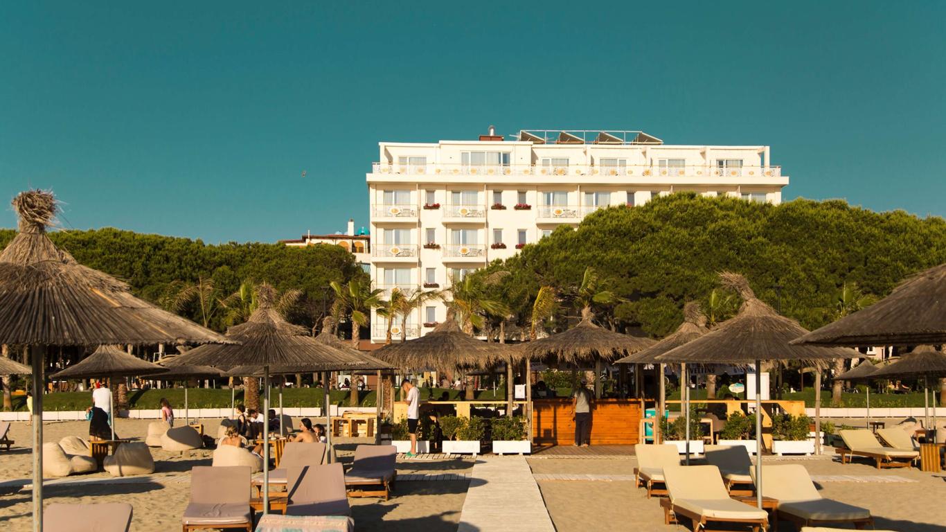 Vm Resort & Spa