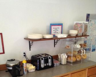 Coeur D' Alene Budget Saver Motel - Coeur d'Alene - Buffet