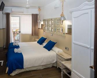 Hostal Boutique Luna De Gavin - Cullera - Habitación