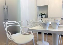 Maison Fleurie - Pescara - Comedor
