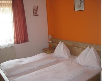 Hotel Pension Goldenberg - Klosterneuburg - Bedroom