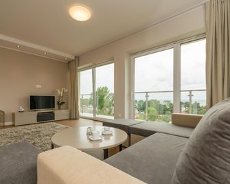 Król Plaza Wellness & Spa Jarosławiec - Jarosławiec - Pokój dzienny