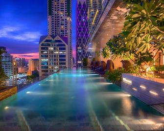 Eastin Grand Hotel Sathorn - Bangkok - Havuz