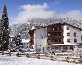 Abenteuerhotel Astoria - Nauders - Building