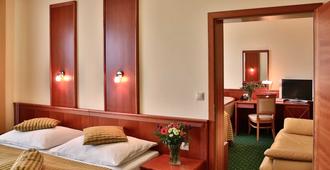 Primavera Hotel & Congress Centre - Pilsen - Bedroom