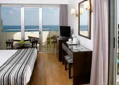 Lordos Beach Hotel - Larnaca - Bedroom