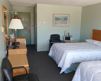 Chimo Motel - Cochrane - Bedroom