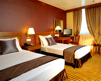 Oxford Hotel - Singapore - Bedroom