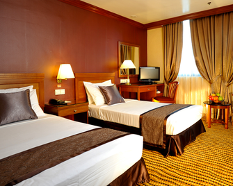 Oxford Hotel - Singapore - Bedroom