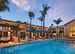 The Cove Hotel Ascend Hotel Collection - Long Beach - Piscina