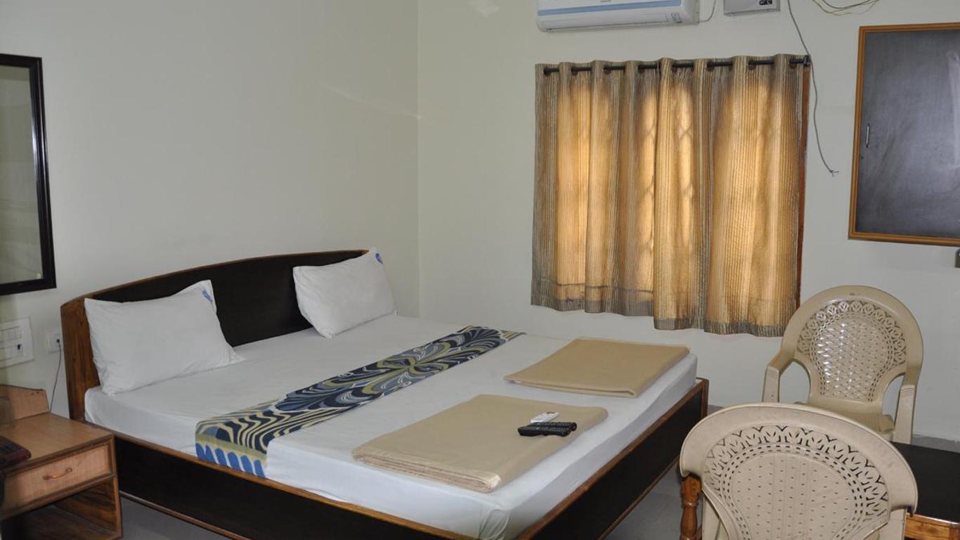 Hotel Agarala Residency