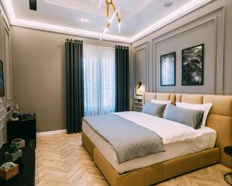 Hotel Stela Center - Tirana - Bedroom