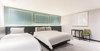 Dream Hotel - Seoul - Bedroom