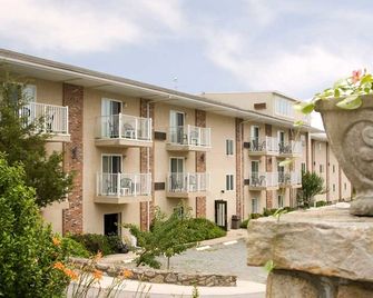 Winnapaug Inn - Misquamicut - Будівля