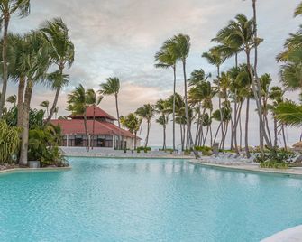 Grand Bavaro Princess All Suites Resort, Spa & Casino - Punta Cana - Piscina