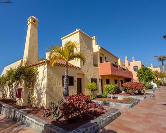 Tagoro Family & Fun Costa Adeje - Adeje - Building