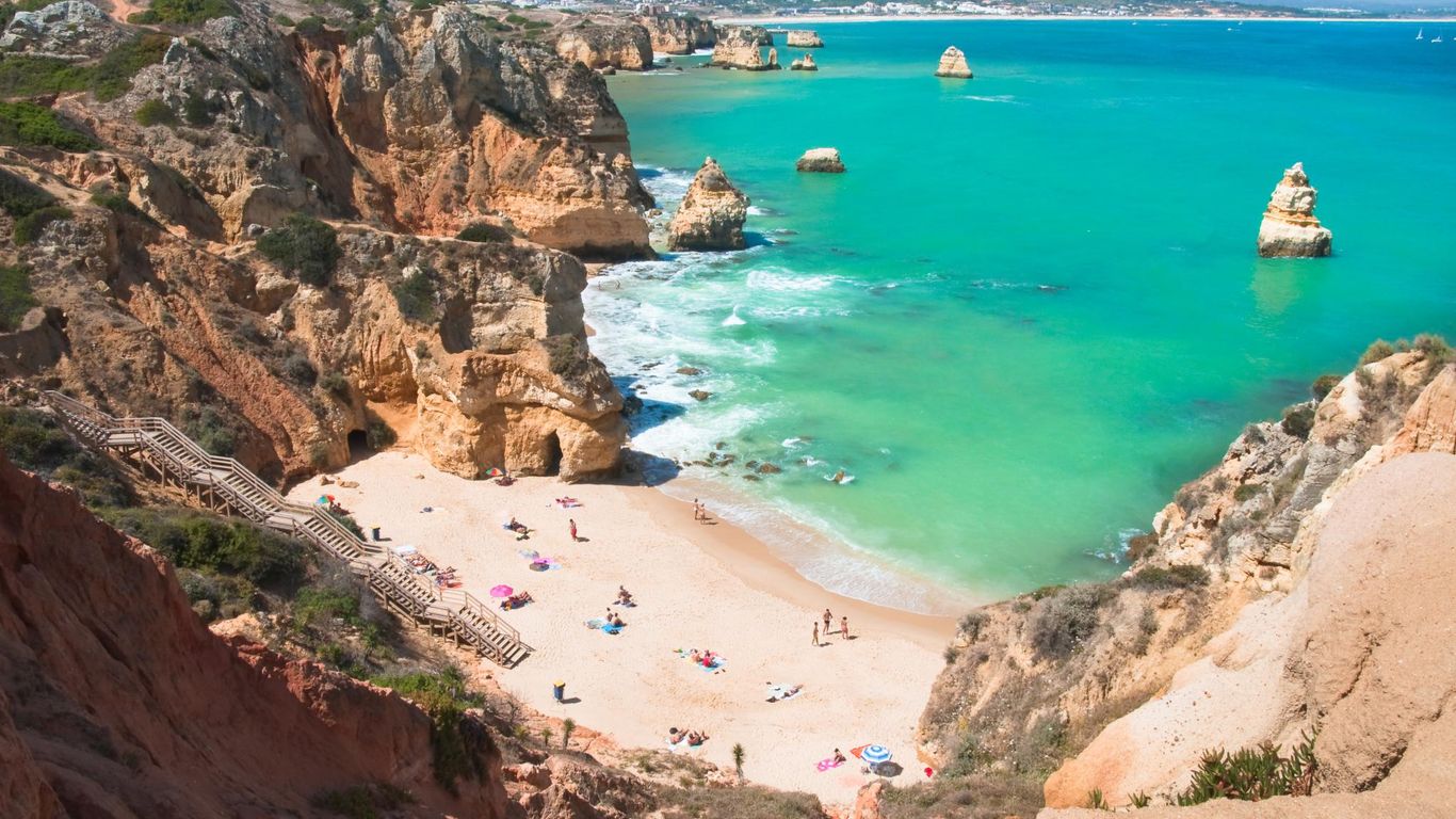 Flights to Lagos, Portugal